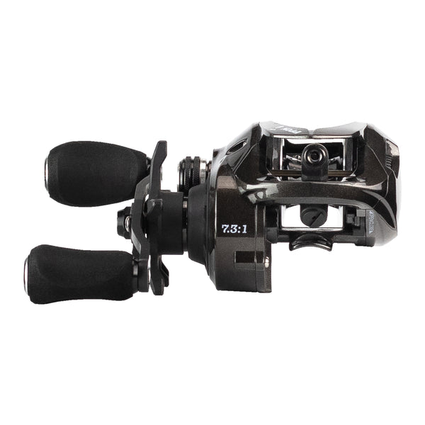 Free Hat with your IPPON Series Flipping IPF100 Baitcasting Reel